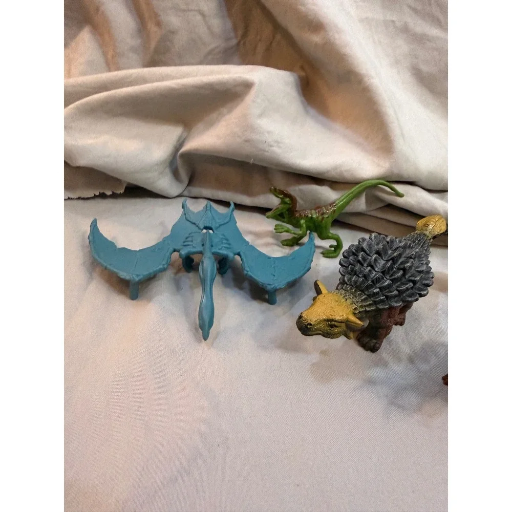 Assorted Dinosaur Action Figure Toy Lot 8 Piece Set Triceratops Stegosaurus